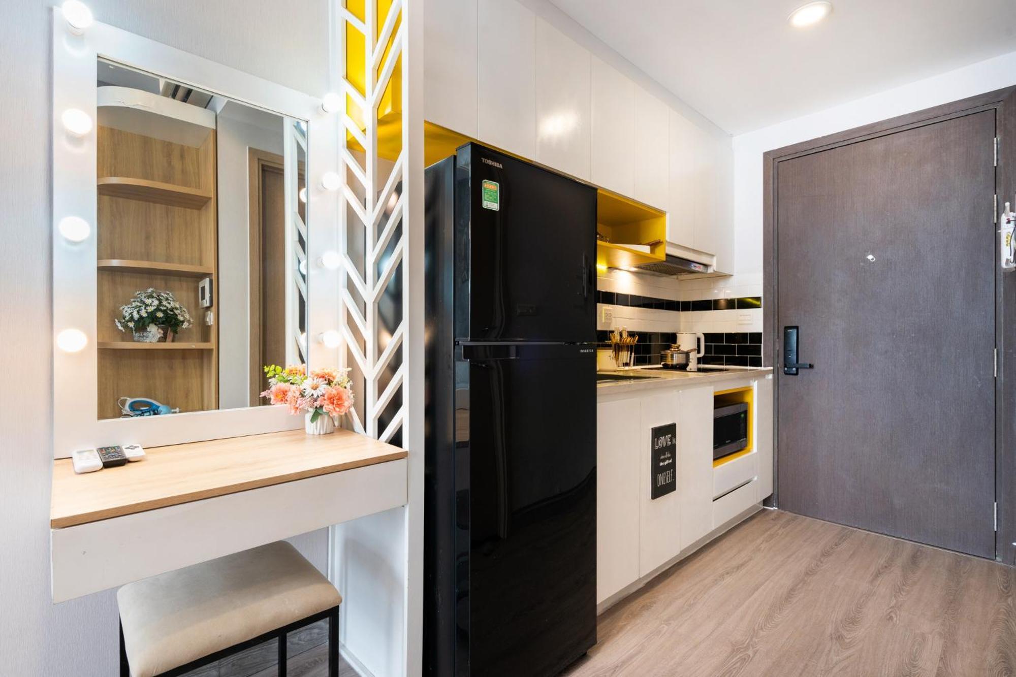 Oui! Oui! Saigon Apartment - Rivergate Residence Ho Chi Minh-staden Exteriör bild